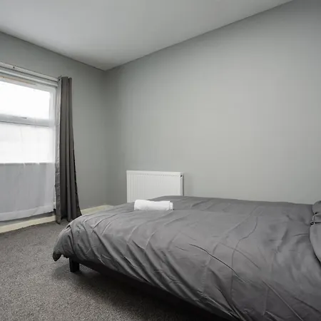 Serviced Accommodation Liverpool By Tomla- Free Parking Exterior photo
