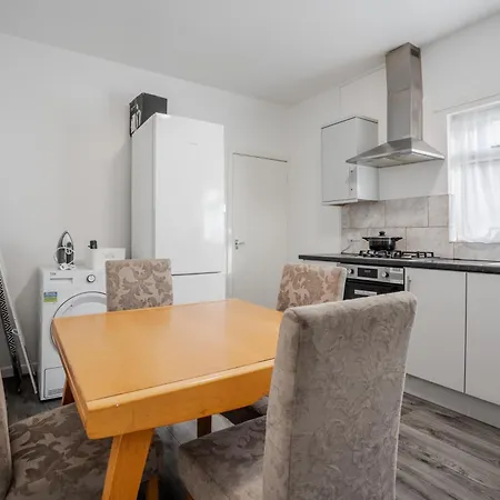 Serviced Accommodation Liverpool By Tomla- Free Parking Exterior photo