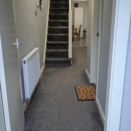 Serviced Accommodation Liverpool By Tomla- Free Parking Exterior photo