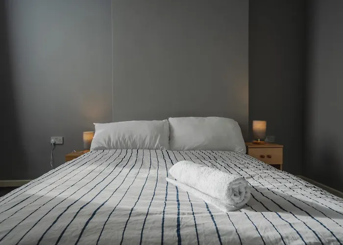 Serviced Accommodation Liverpool By Tomla- Free Parking