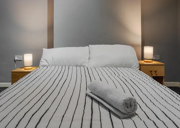 Serviced Accommodation Liverpool By Tomla- Free Parking